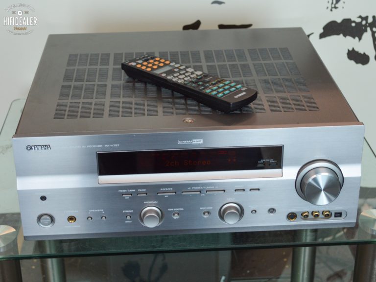 Yamaha RXV757 Hifidealer